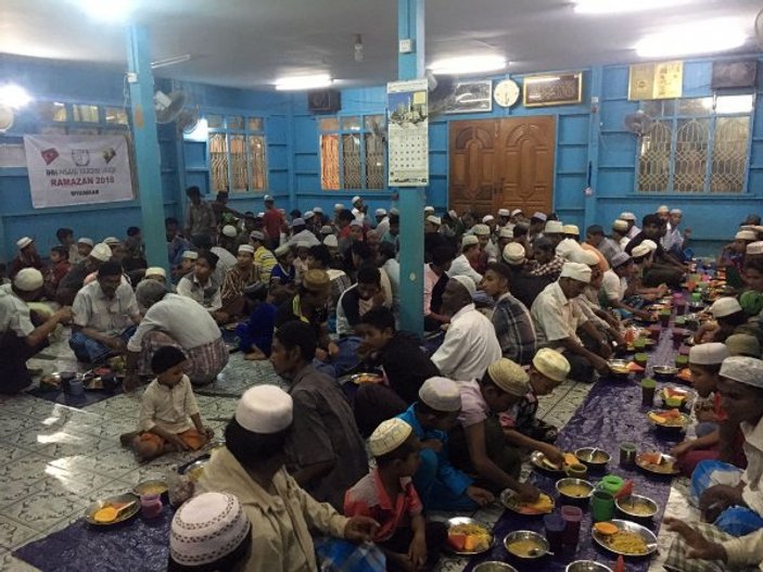 İHH'dan Arakan’da kalan son Müslümanlara Ramazan yardımı