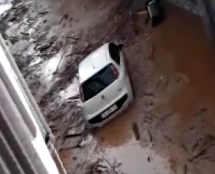 Bursa’da bir köy, sel suları altında kaldı