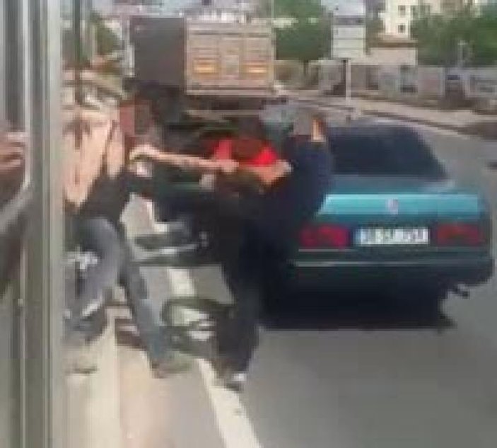 Kayseri'de 2 kişi bir kişiye saldırdı