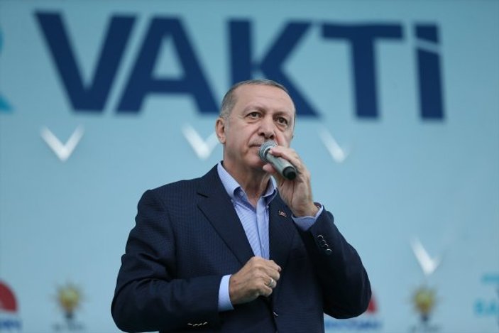 Erdoğan, Kılıçdaroğlu ve İnce'yi eleştirdi