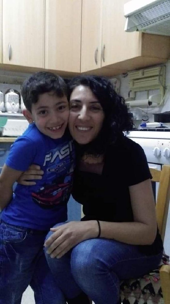 KKTC'de cinnet getiren anne, oğlunu öldürdü
