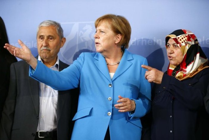 Alman medyası Merkel'in samimiyetini sorguluyor