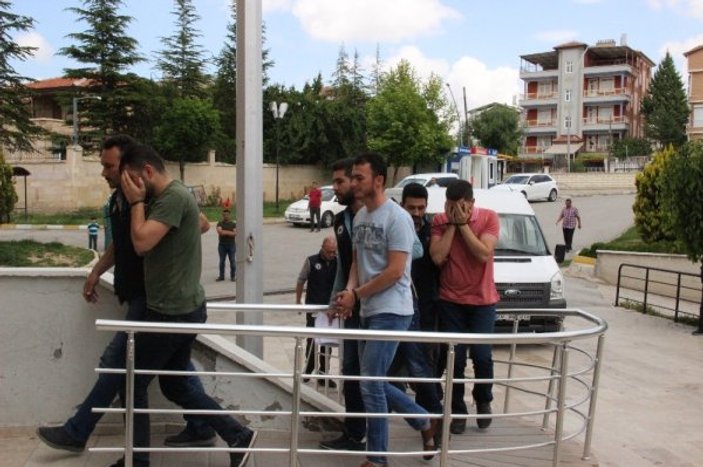 Karaman'da FETÖ'den 4 muvazzaf asker tutuklandı