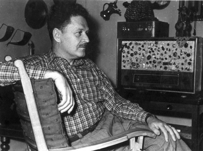 Şiirleriyle Nazım Hikmet’in ardından 55 yıl