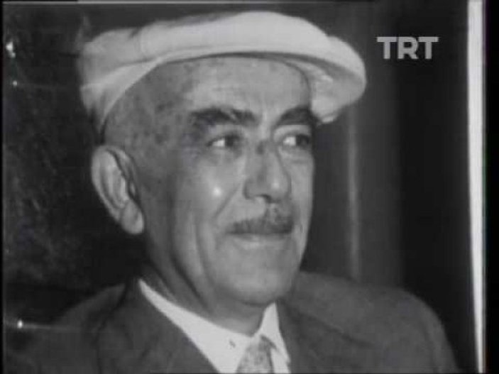 Vefatının 85. Yılında Ahmet Haşim