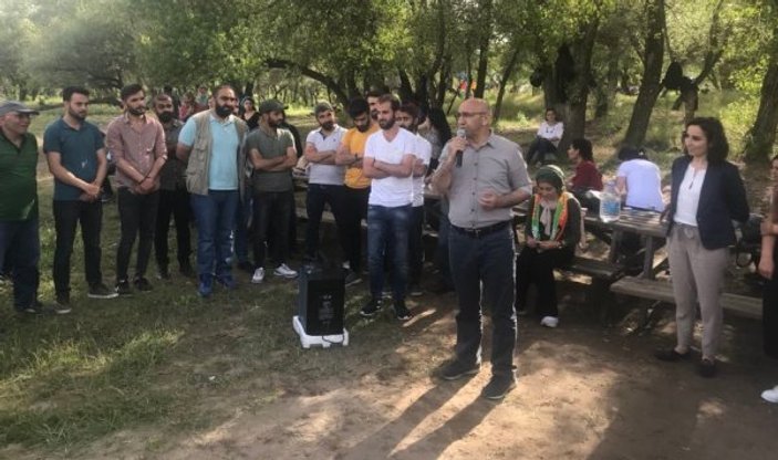 HDP'liler Tunceli'de mangal partisinde buluştu