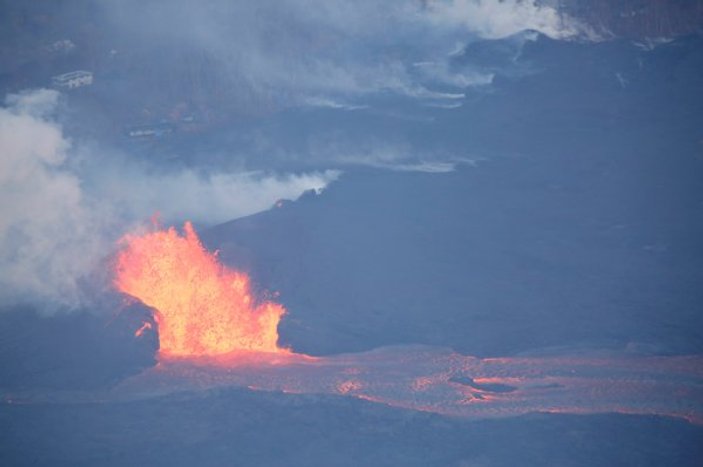 Hawaii yanardağını binlerce kişi izlemeye gidiyor