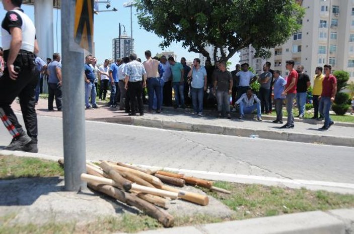 Adana'da taşlı sopalı kavga