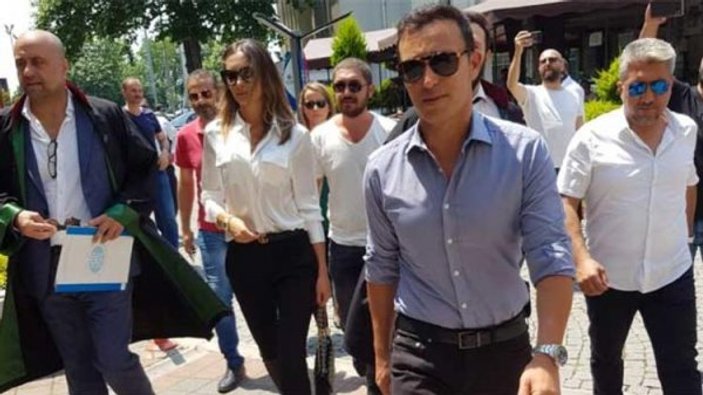 Mustafa Sandal boşandı