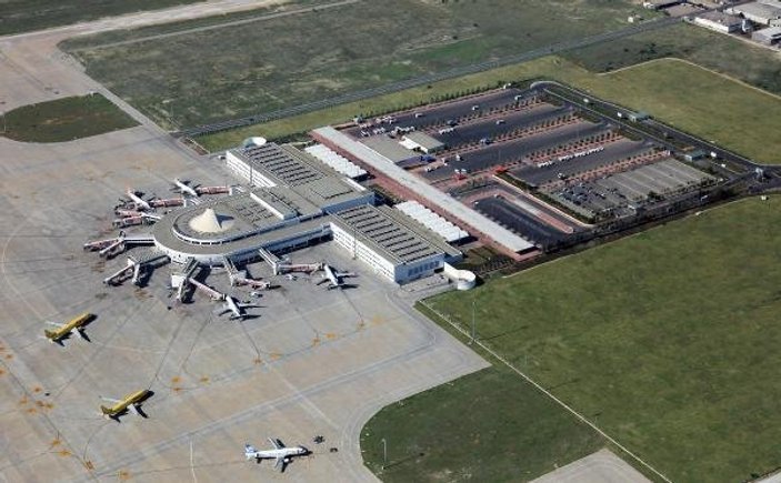 Mayıs’ta havalimanlarını 18 milyon yolcu kullandı