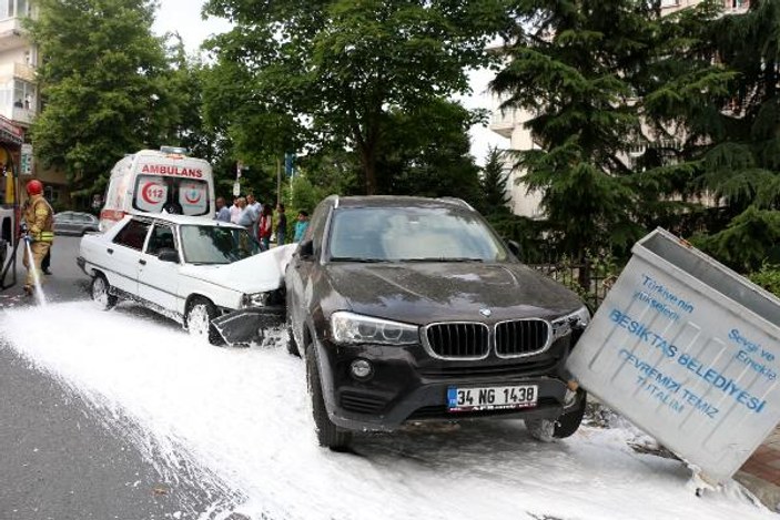 Beşiktaş'ta kaza: 4 araç hasar gördü