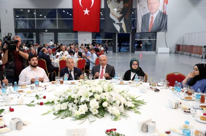 Başkan Uysal şehit yakınlarıyla iftar yaptı