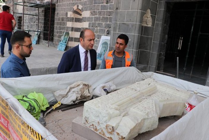 PKK'lıların tahrip ettiği Fatih Paşa Camisi restore ediliyor