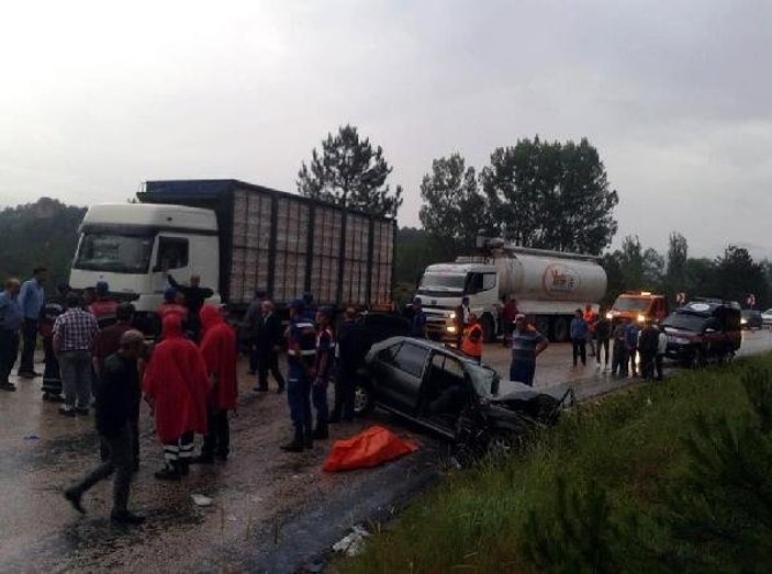 Bolu'da trafik kazası: 1 ölü 6 yaralı