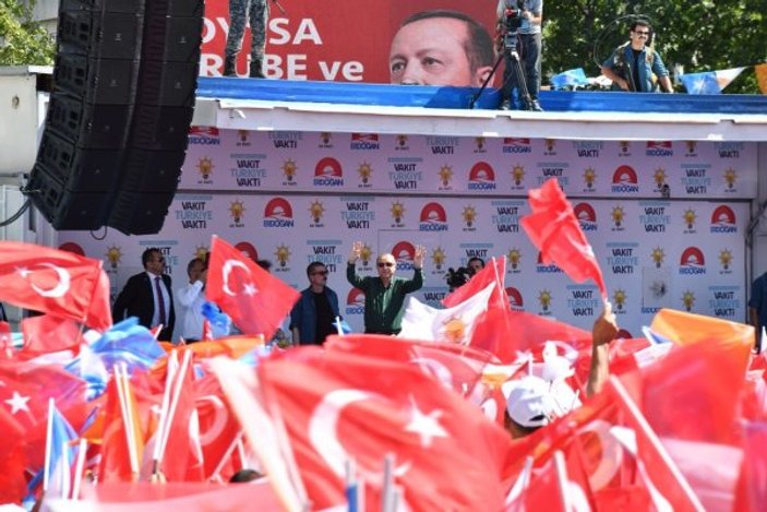 Cumhurbaşkanı Erdoğan için Kahramanmaraş'ta dev kalabalık