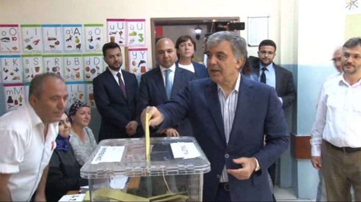 Abdullah Gül oyunu kullandı