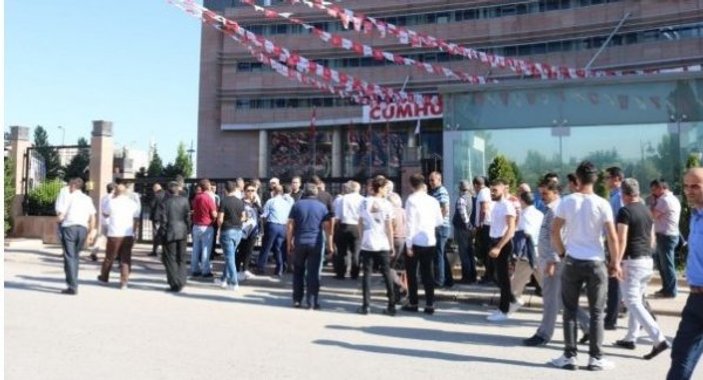 Kılıçdaroğlu ve İnce destekçileri karşı karşıya