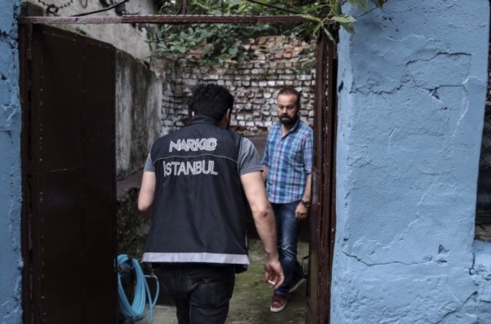 İstanbul'da Özel Harekat'la uyuşturucu operasyonu