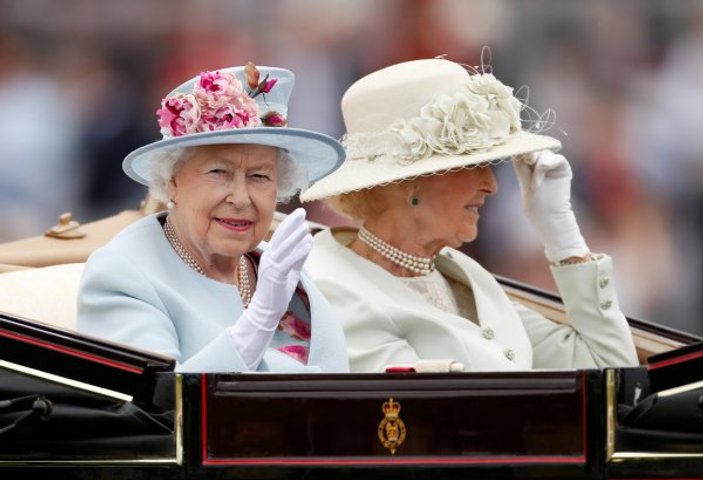 Kraliçe II. Elizabeth'in doğum günü Ankara'da kutlandı