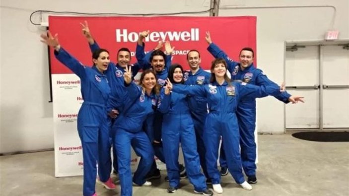 Öğretmenler ABD'de uzay yarışına katıldı