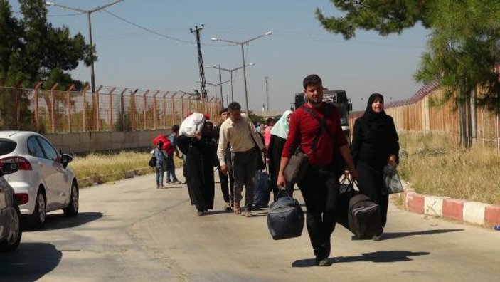Bayram ziyaretine giden 22 bin 700 Suriyeli döndü