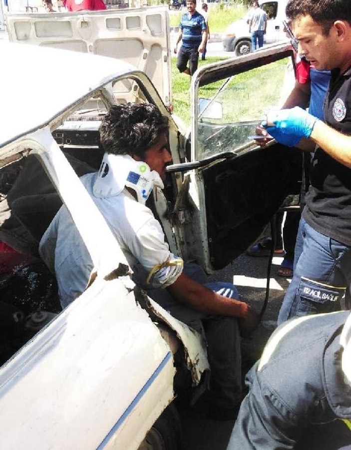 Denizli'de trafik kazası: 9 yaralı