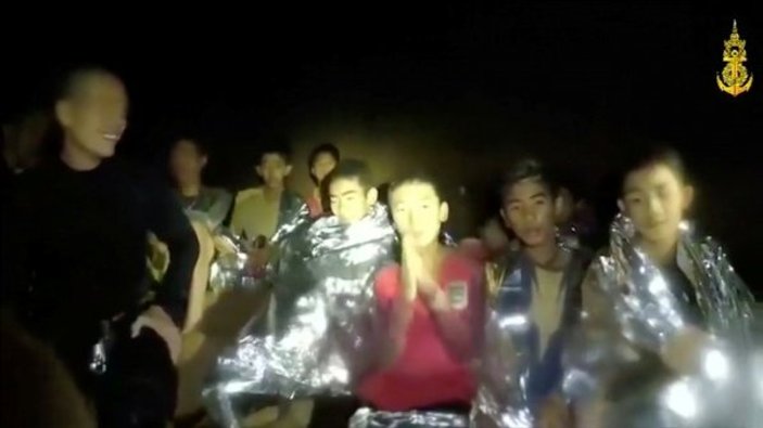 Mağarada mahsur kalan çocuklar kurtarılmayı bekliyor