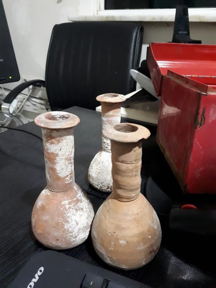 Karabük'de Roma döneminden gözyaşı şişeleri bulundu