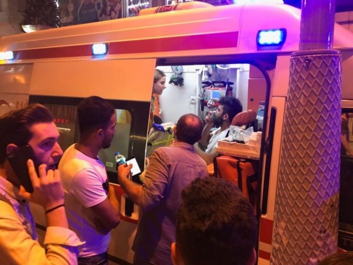 Sakarya'da nargile közünden yangın: 8 kişi hastanelik