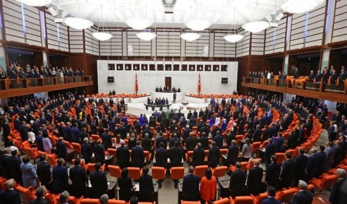 Meclis'te genç vekillere özen gösterildi