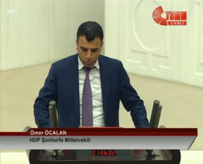 HDP'li Ömer Öcalan Meclis'te yemin etti