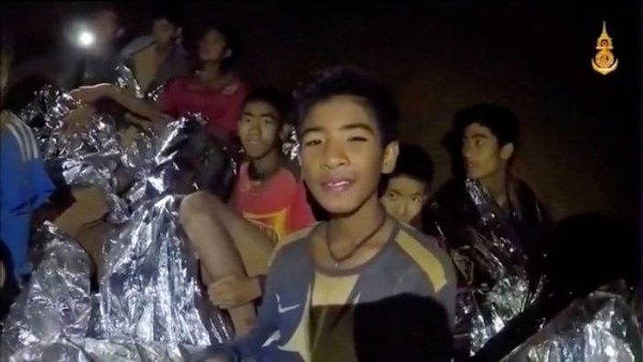 Taylandlı mahsur çocuklardan yeni mesaj