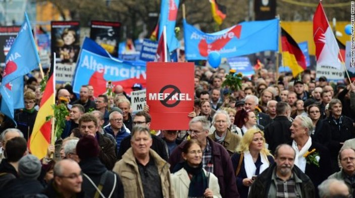 Almanya'da ırkçılık alarmı: Aşırı sağ yükselişte