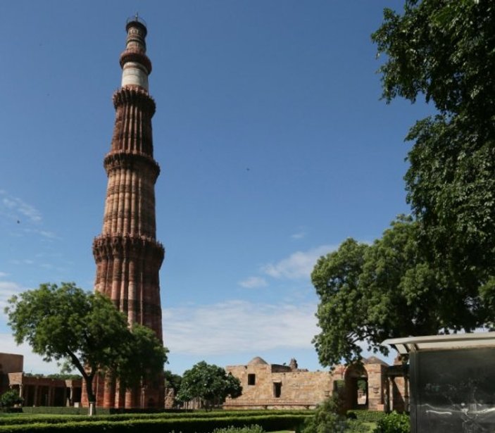 Hint-İslam mimarisi: Kutup Minar