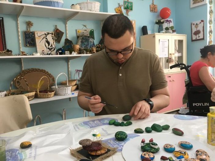 Türkiye’nin tüm ilçelerini ezbere biliyor