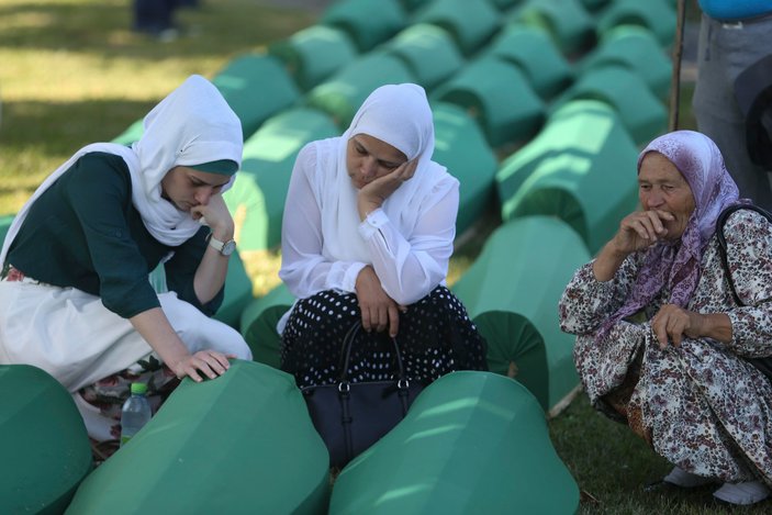 Srebrenitsa katliamı 23. yılında