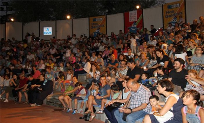 17’nci Kadıköy Çocuk Tiyatro Festivali başladı