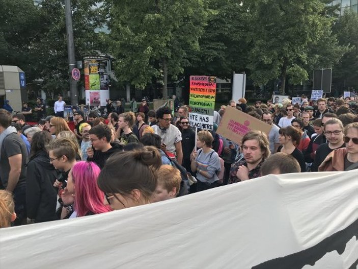 NSU davası kararları Berlin’de protesto edildi
