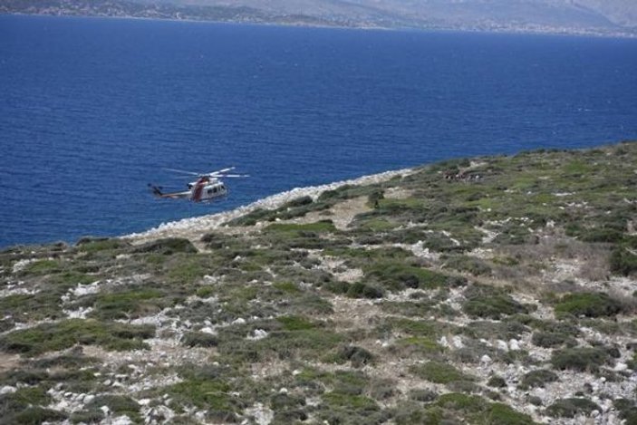 Ege Denizi'nde mahsur kalan göçmenler kurtarıldı