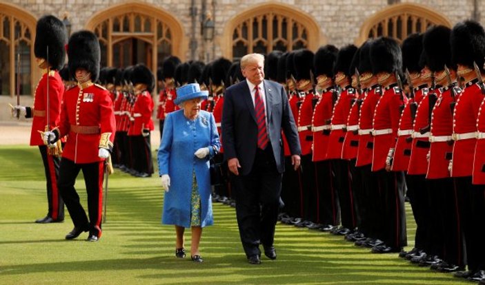 Trump'tan Kraliçe Elizabeth tavrı