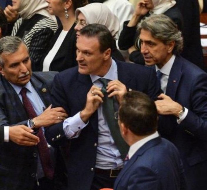 Meclis'teki HDP'lilerin korkulu rüyası: Alpay Özalan