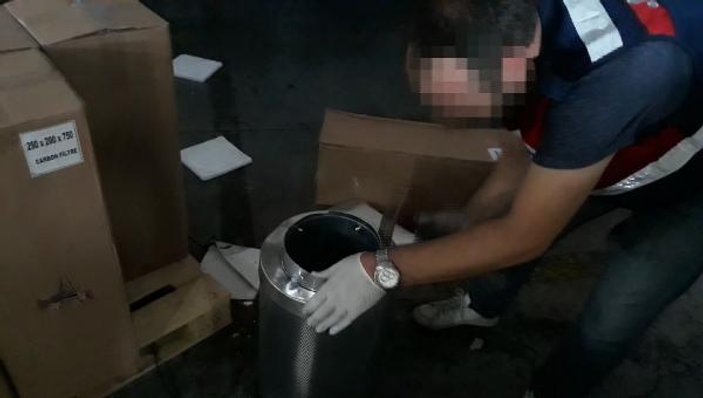 İstanbul'da jandarmadan operasyon: 172 kilo eroin ele geçirildi