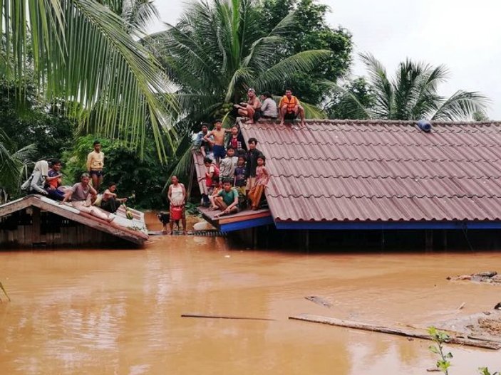 Laos'ta çöken baraj nedeniyle 3 bin kişi yardım bekliyor