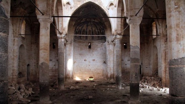 Zamana direnen tarihi kilise turizme kazandırılıyor