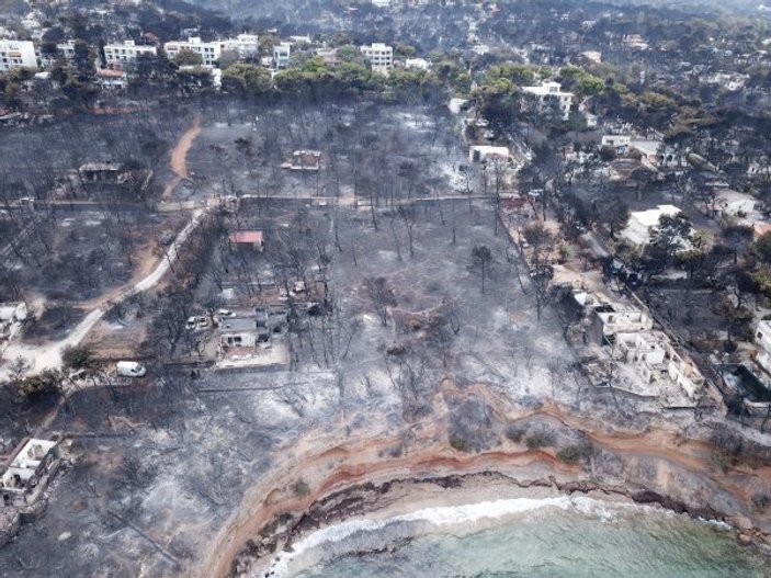 Yunanistan'ın yangından sonraki hali