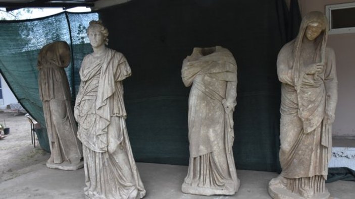 2 bin yıllık 6 heykel bulundu