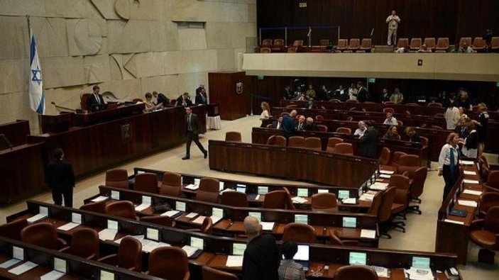 İsrail vatandaşı Filistinli milletvekili istifa etti