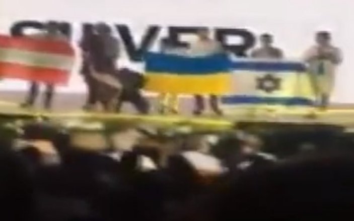 S. Arabistanlı öğrenci İsrail bayrağının yanında durmadı