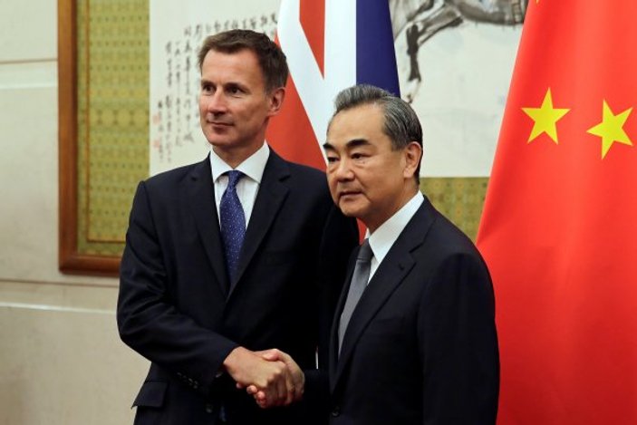 İngiltere Dışişleri Bakanı'ndan Çin gafı