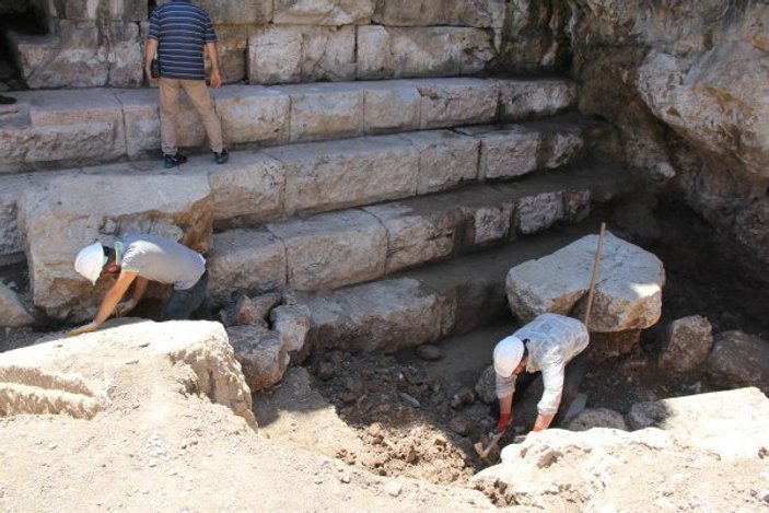 Antik Örükaya Barajı'nda kurtarma kazıları başladı